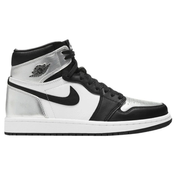 NEW Nike Air Jordan 1 Retro High OG Silver Toe Sneakers CD0461-001 Womens 11 - Picture 2 of 9